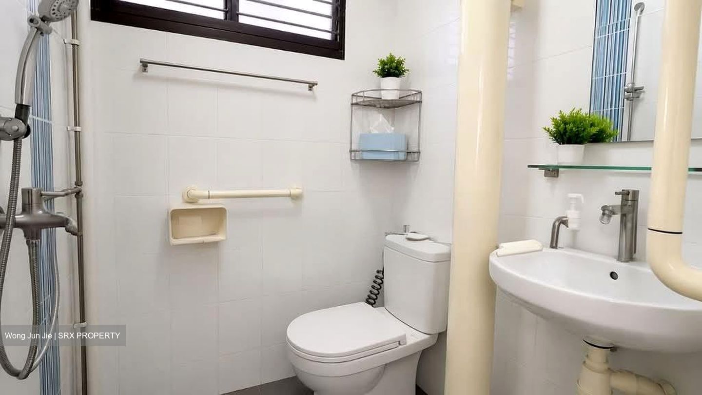 Blk 309 Serangoon Avenue 2 (Serangoon), HDB 4 Rooms #577168701